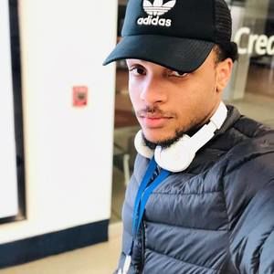 Meet your Posher, Malik